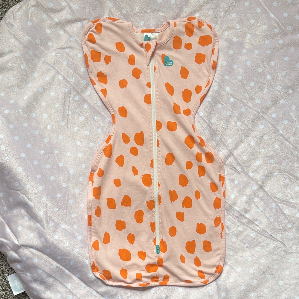 Love to Dream - Animal Print Swaddle Up Original 1.0 TOG - Small - Picture 3 of 8